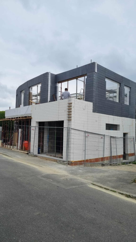 equipe-tjr-batiment-construction-rapide